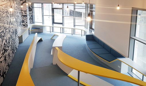 Metropolitan Parabolica Lounge, ©️ Krut Kumhofer